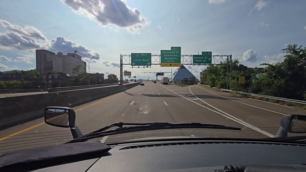 Proper Website Architecture vs Stacking Plugins